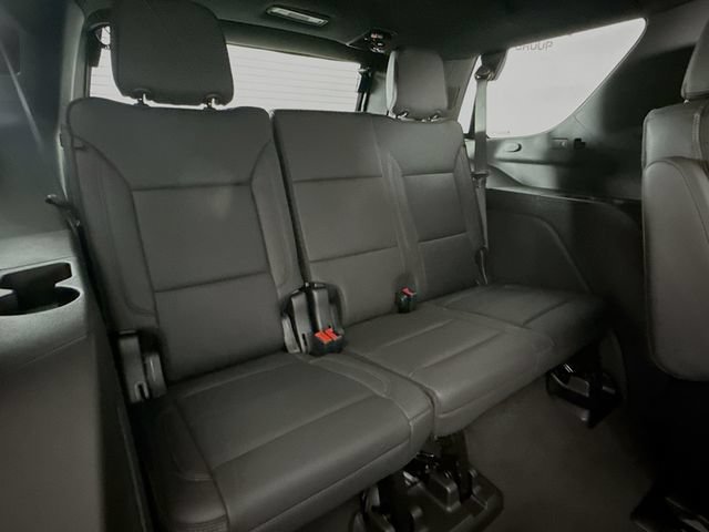 New 2026 Black Chevrolet High Country image 30