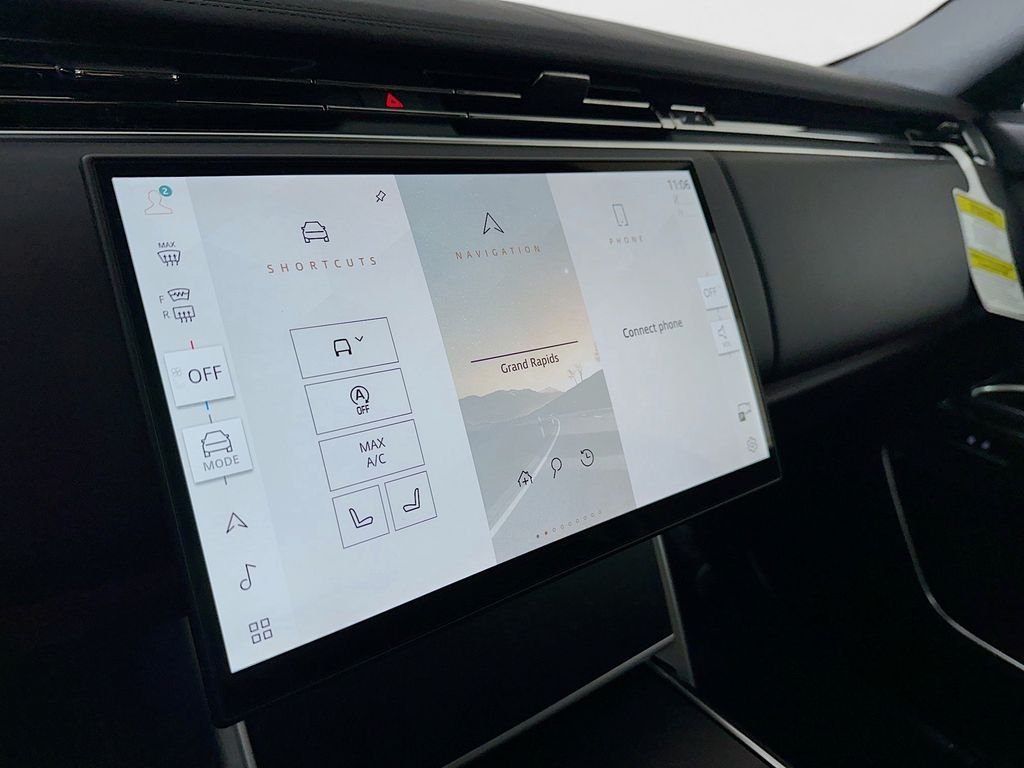 2026 Land Rover Range Rover SE - Photo 17