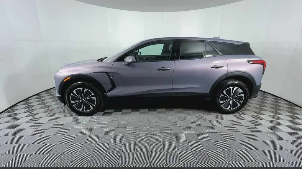 2026 Chevrolet Blazer EV LT - Photo 11