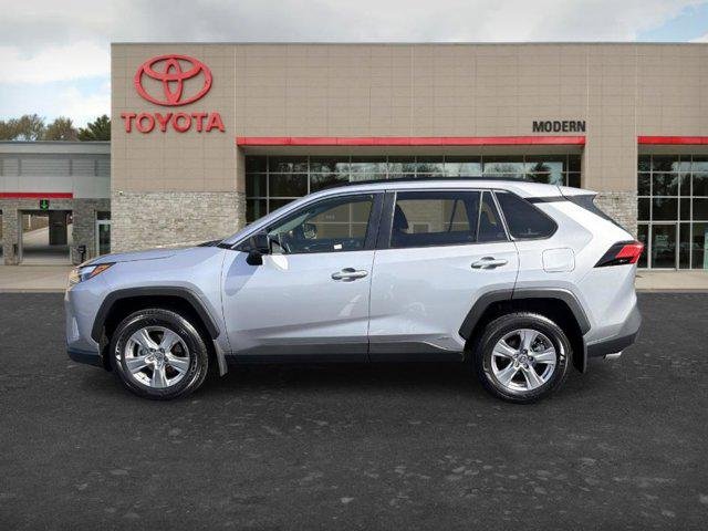 Certified Used 2025 SILVER SKY METALLIC Toyota  image 7
