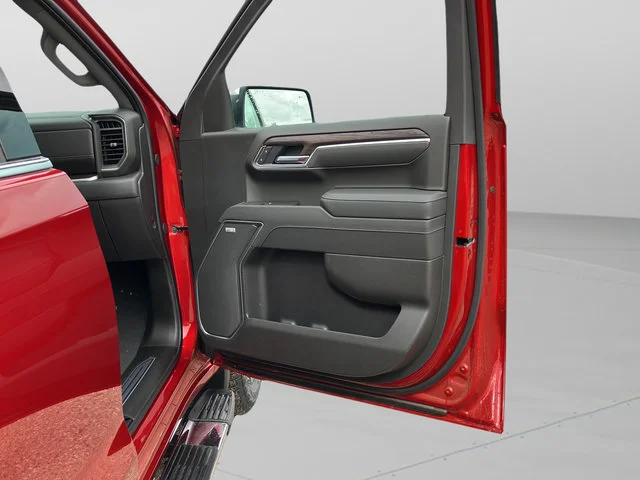 2026 GMC Sierra 1500 SLT - Photo 24