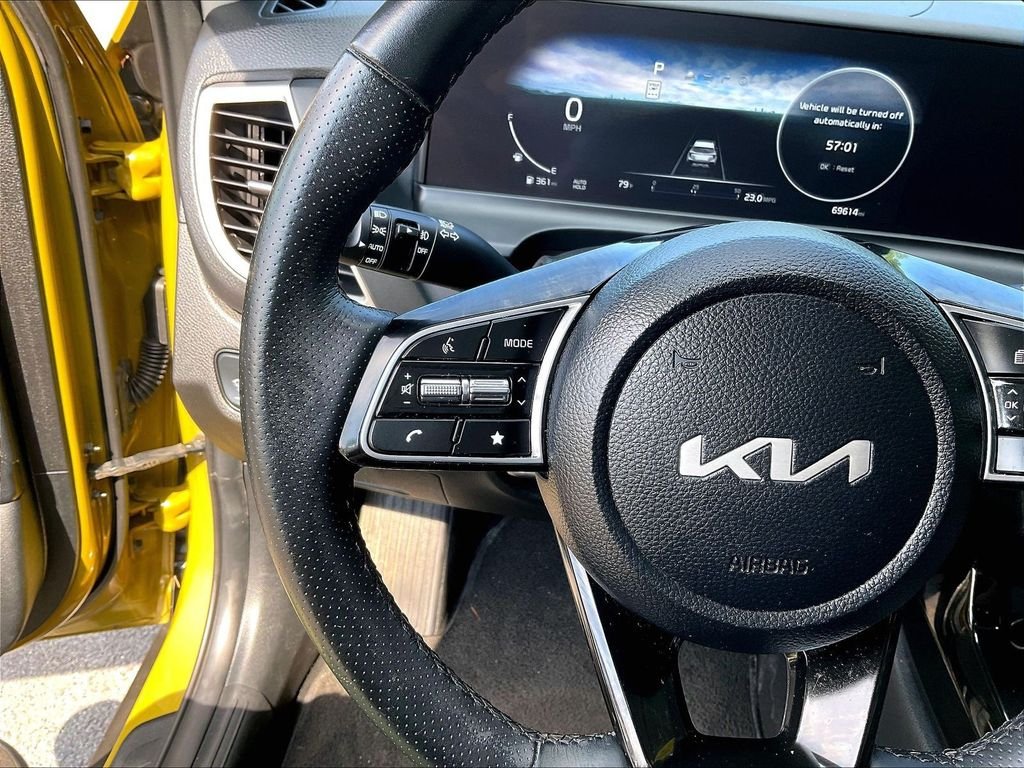 Used 2024 Green Kia SX image 23