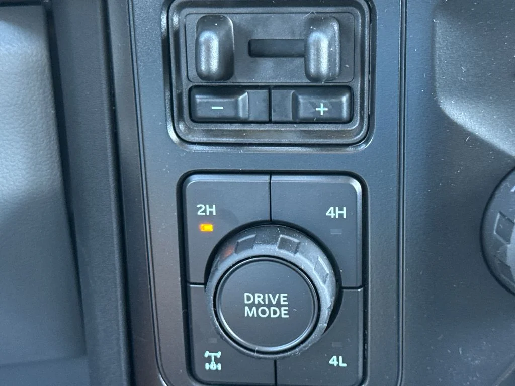 New 2026 Gray Ford XLT image 29