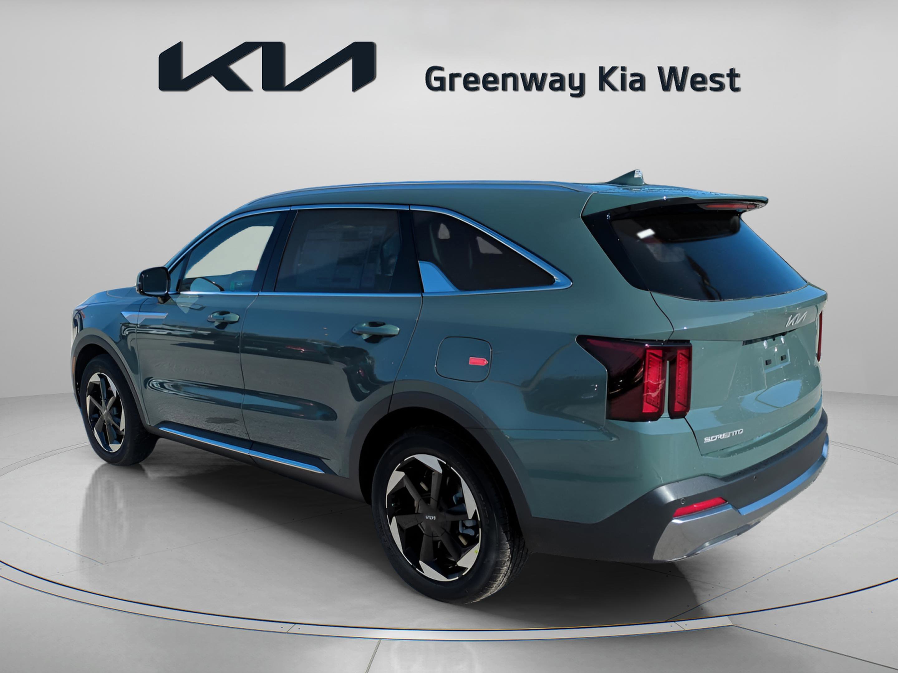 New 2026 Cityscape Green Kia EX image 4