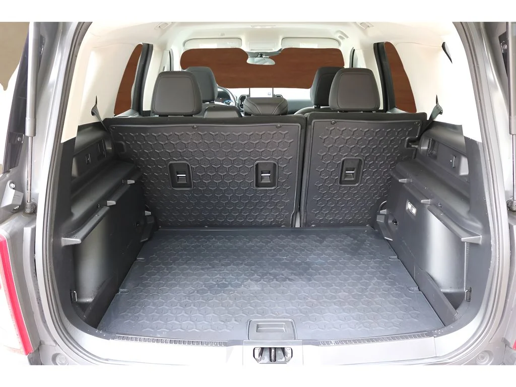Used 2023 Gray Ford Big Bend image 16