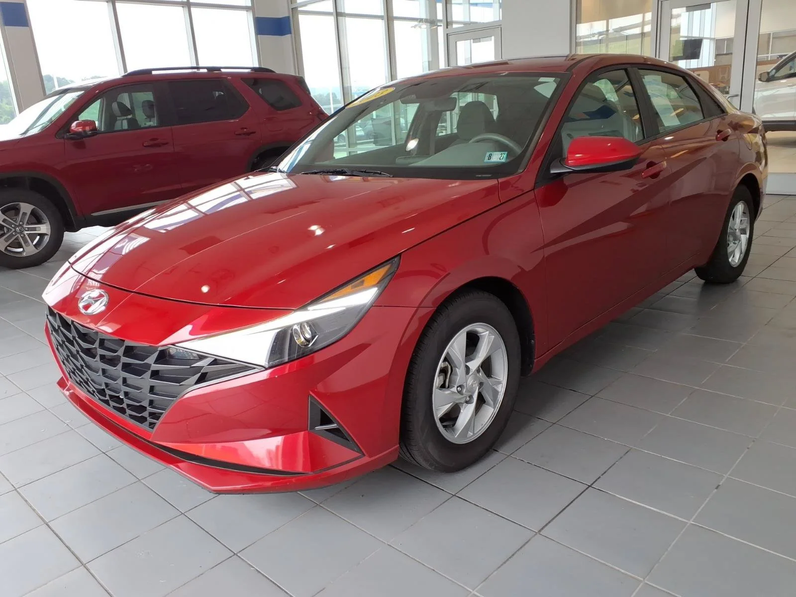 Used 2023 Scarlet Red Pearl Hyundai SE image 8