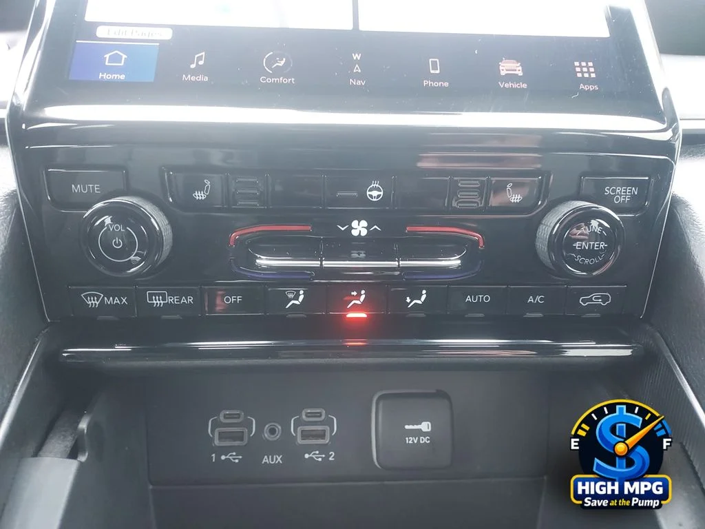 Used 2024 White Jeep 4xe image 19