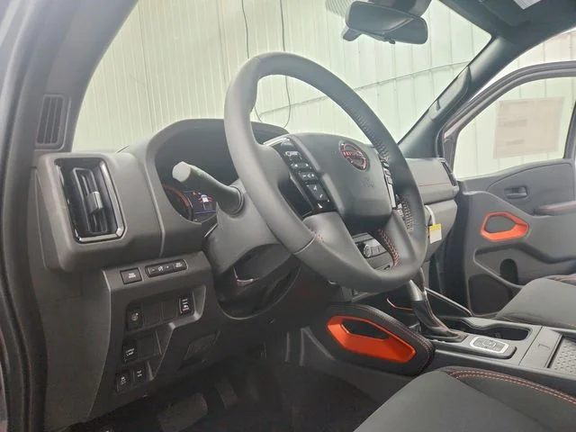 2026 Nissan Frontier PRO-4X - Photo 18