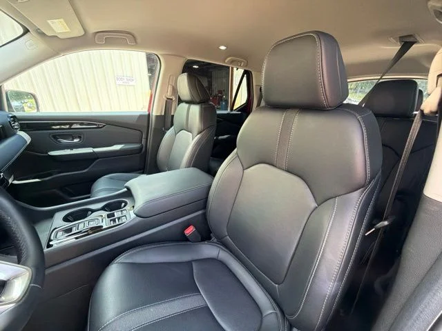 2025 Honda Pilot EX-L - Photo 25
