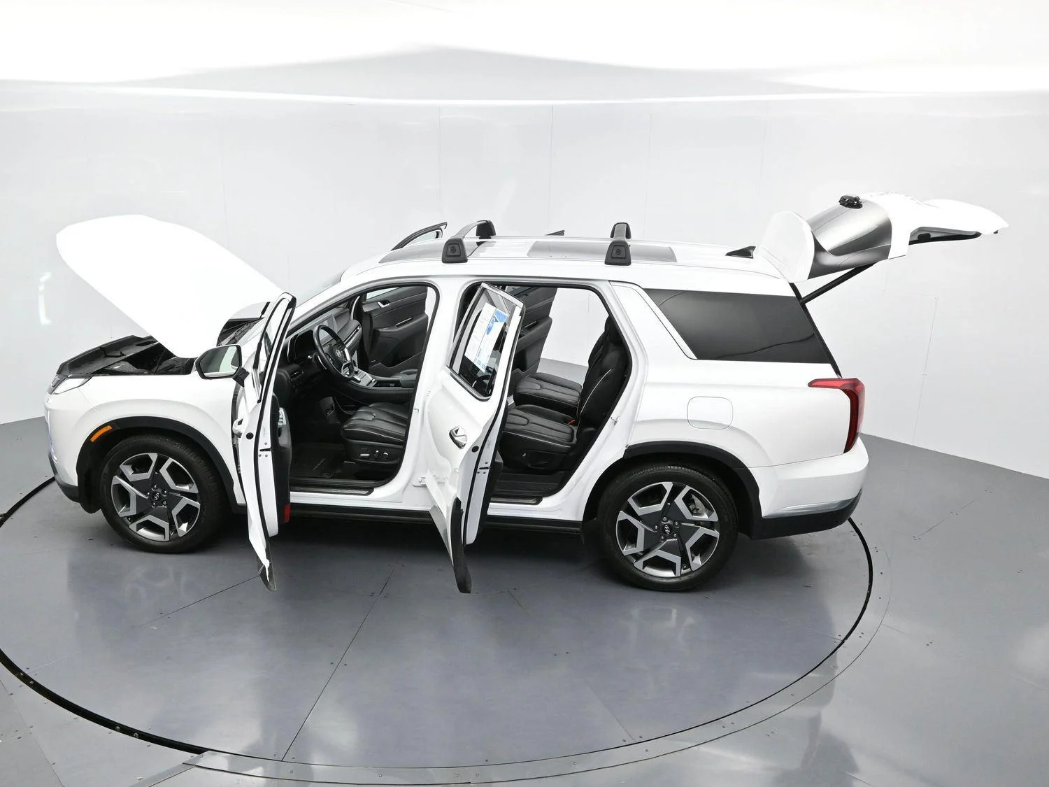 Used 2023 Hyper White Hyundai Limited image 49