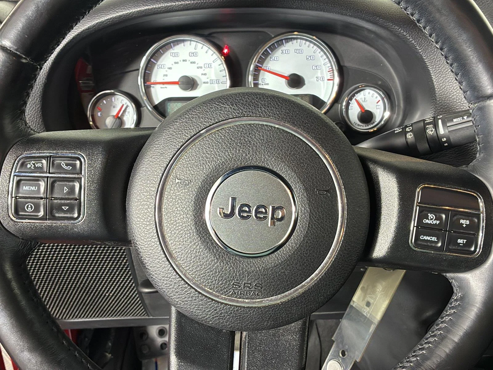 Used 2015 Firecracker Red Clear Coat Jeep Rubicon image 36