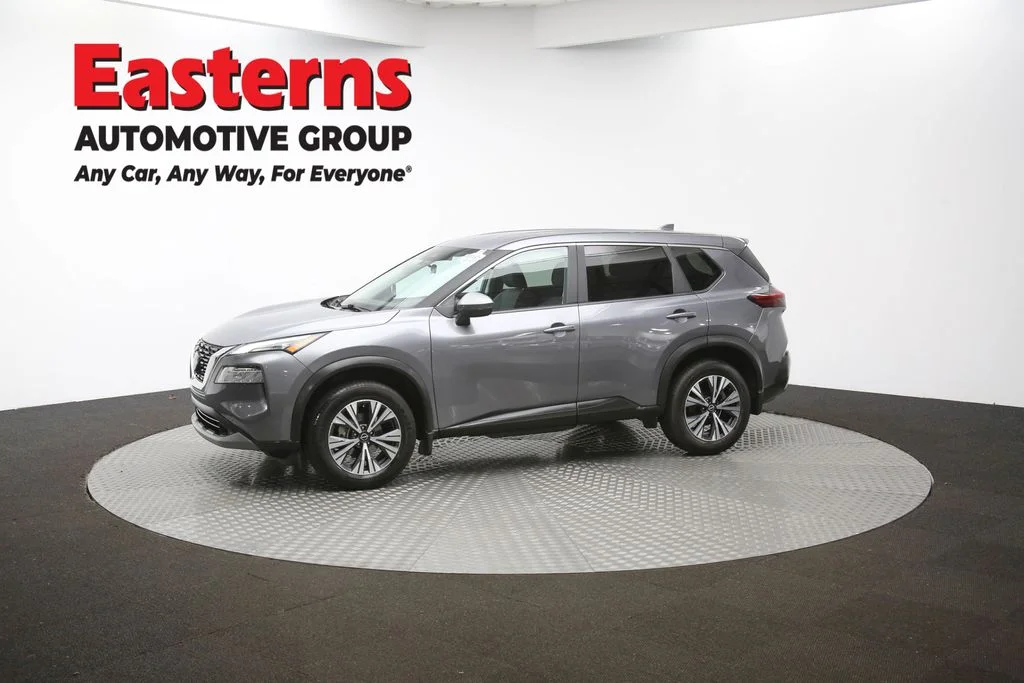 Used 2023 Gray Nissan SV image 57
