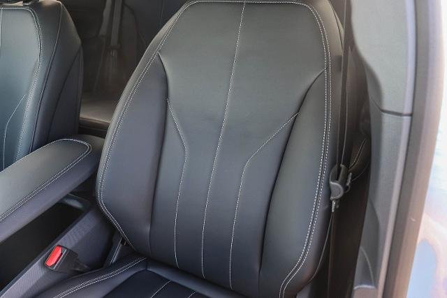 New 2026 Glacier Gray Metallic Tri-coat Ford Select image 52