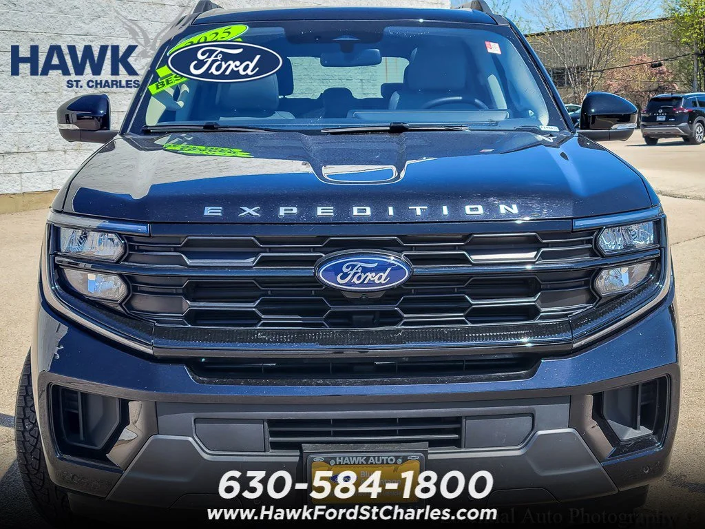 Certified Used 2025 Agate Black Metallic Ford Active image 5