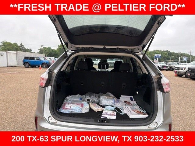 Used 2020 Silver Ford SE image 21