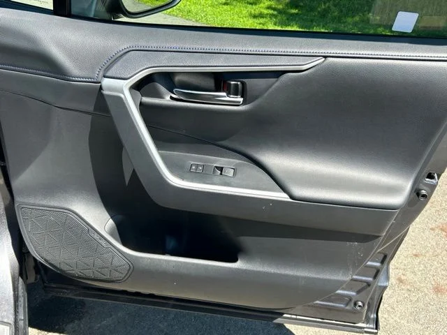 Certified Used 2024  Toyota XSE image 28