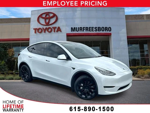 2023 Tesla Model Y Long Range Dual Motor All-Wheel Drive's photo