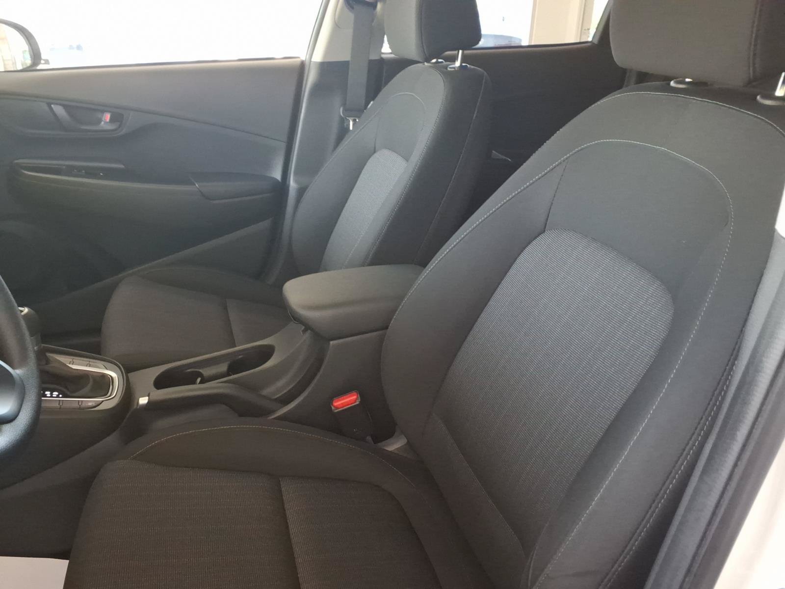 2023 Hyundai Kona SEL - Photo 10