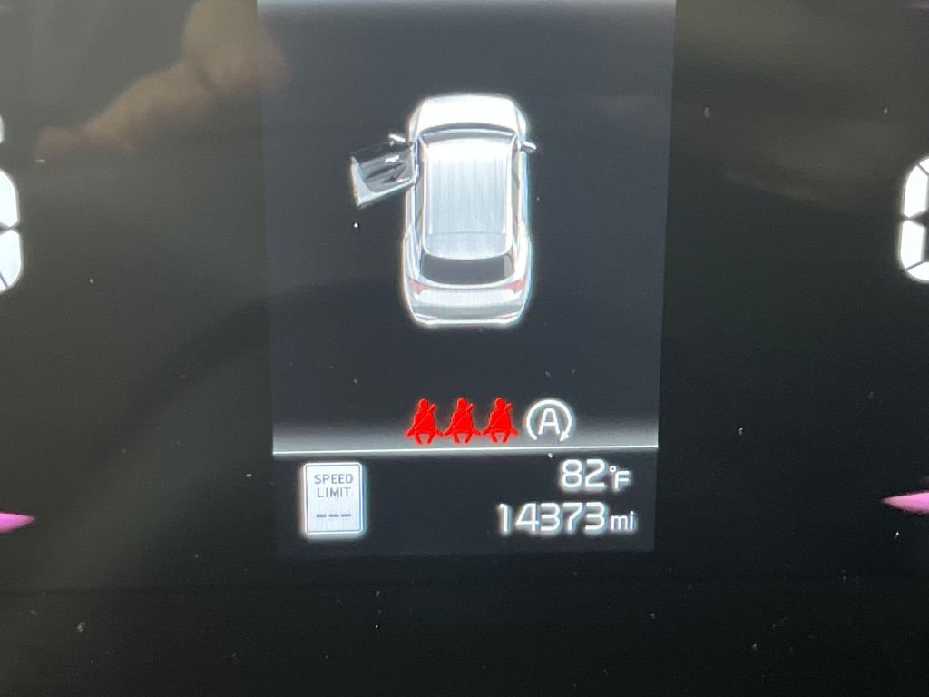 Used 2024 White Kia EX image 18