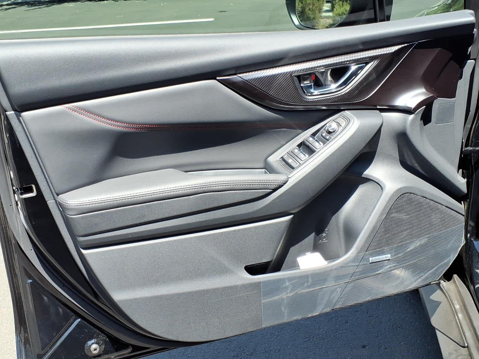 New 2026 CRYSTAL BLACK SILICA Subaru Premium image 22