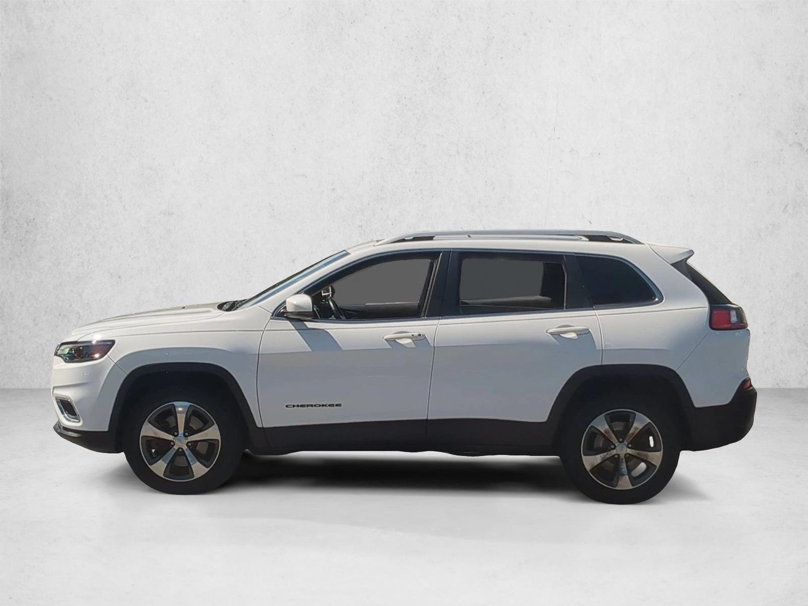 Used 2019 Bright White Clearcoat Jeep Limited image 8