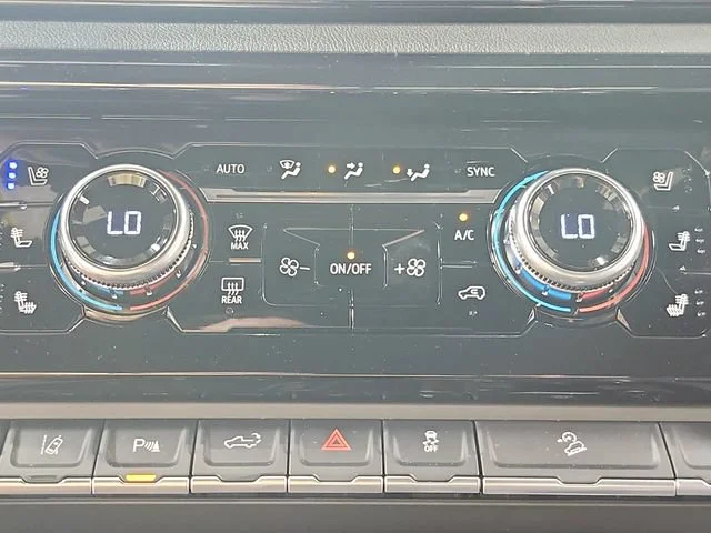 2026 GMC Sierra 2500HD AT4 - Photo 37