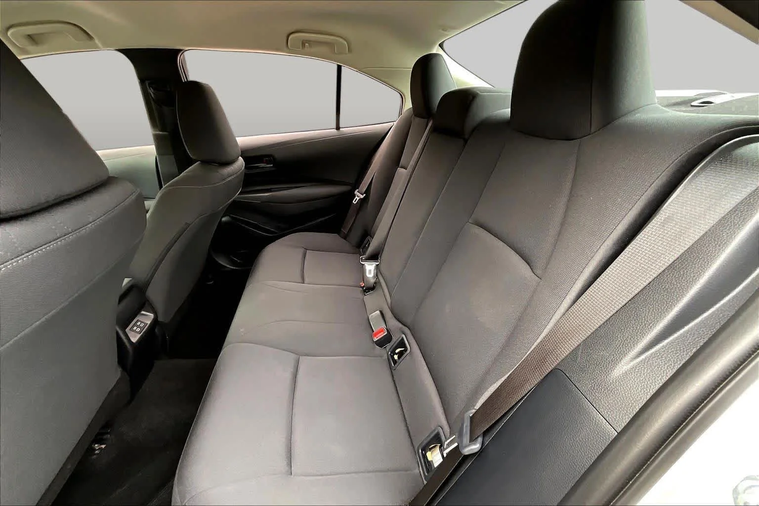 Used 2026 Ice Cap Toyota LE image 37