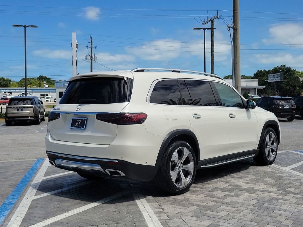 Used 2022  Mercedes-Benz GLS 450 image 5