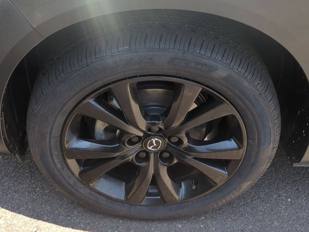 Certified Used 2023 Gray Mazda 2.5 S Carbon Edition image 10