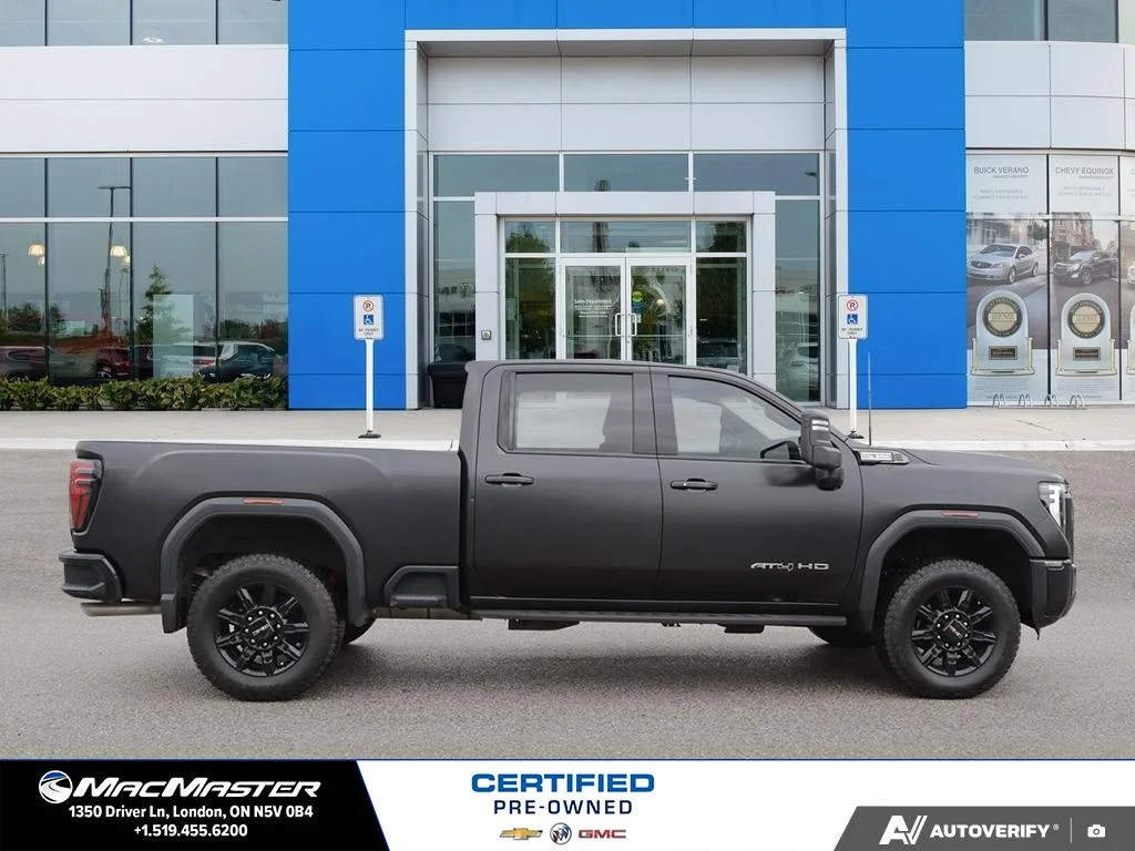 Certified Used 2024  GMC AT4 image 7