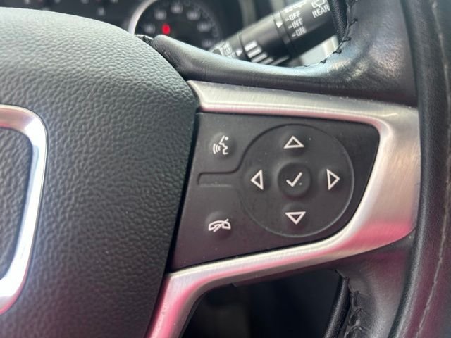 Used 2021 Black GMC SLE image 13