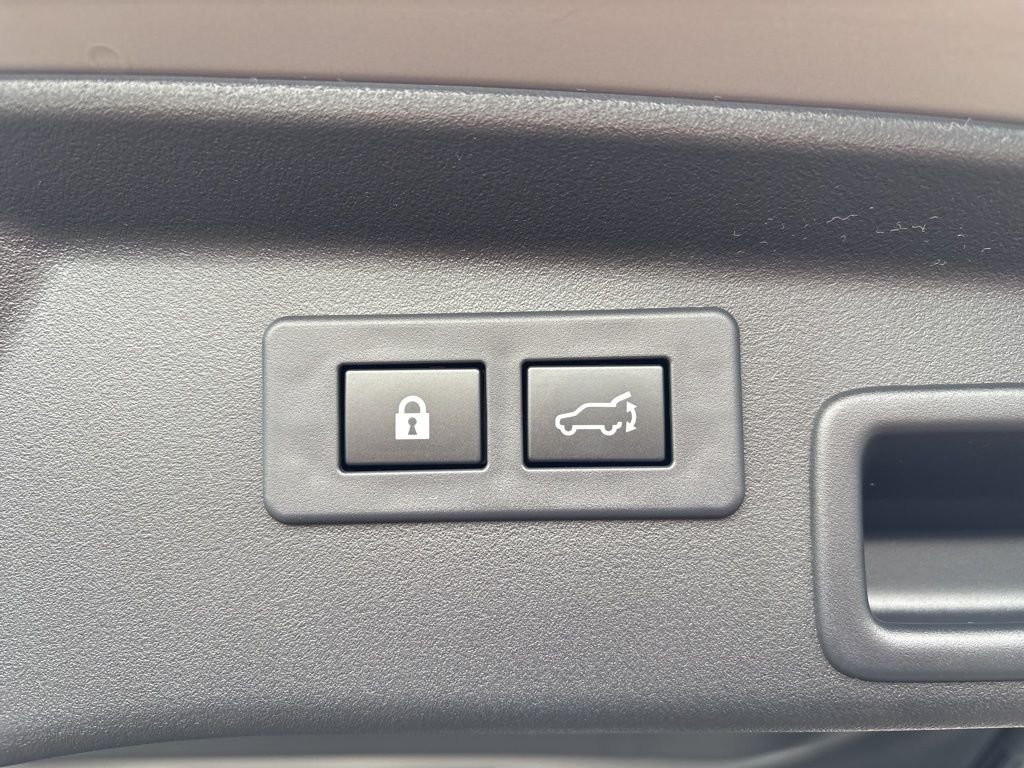 2026 Subaru Outback Limited - Photo 28