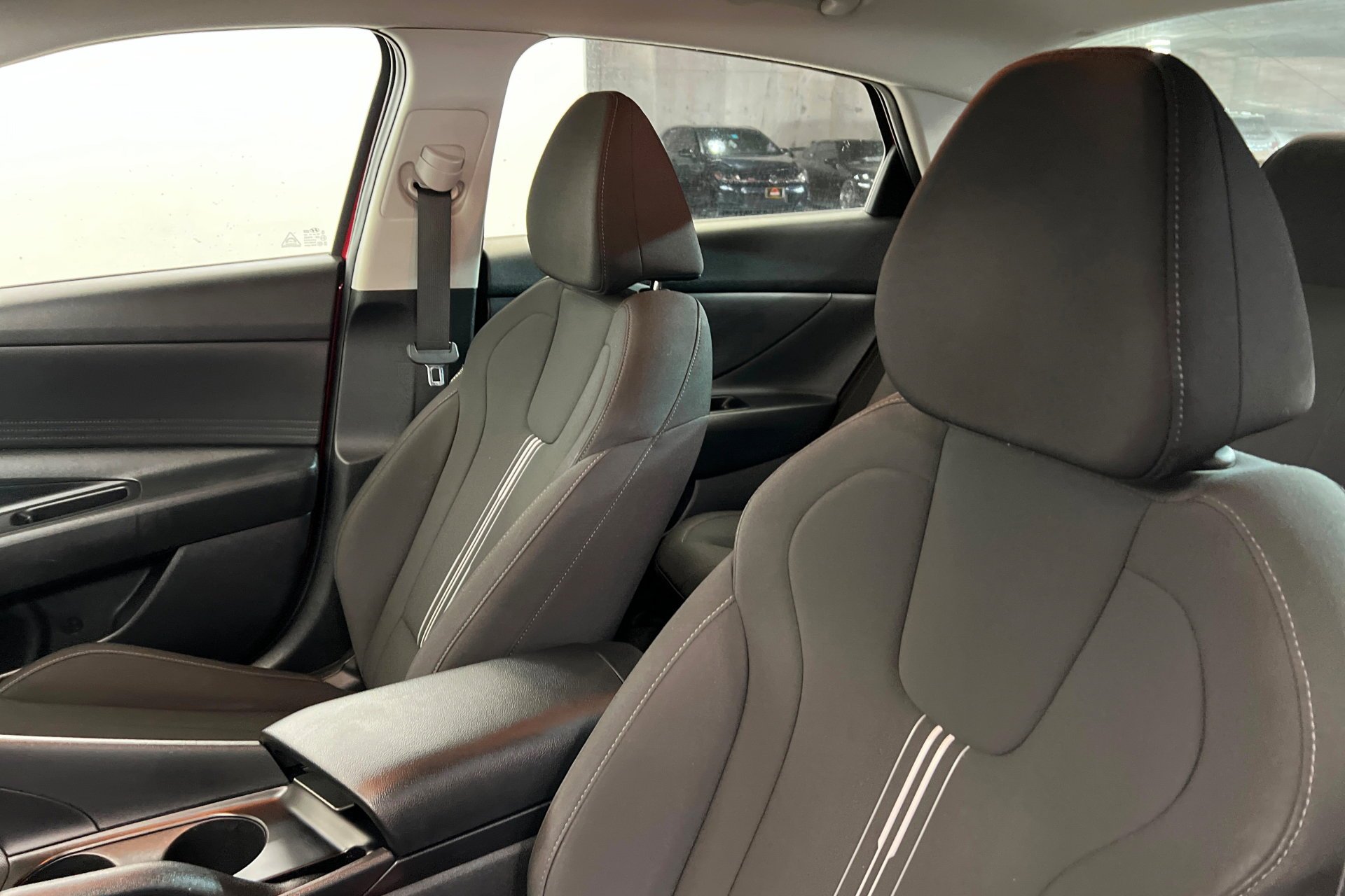 2024 Hyundai Elantra SEL - Photo 17