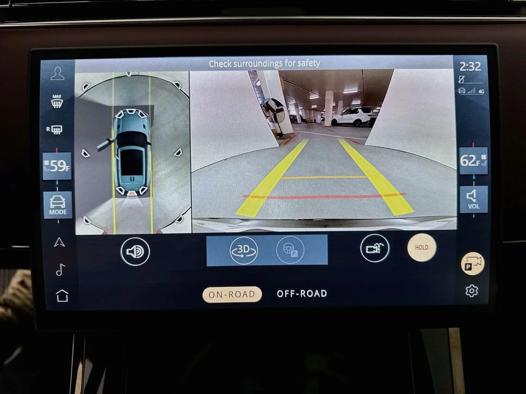 New 2026 Borasco Grey Land Rover Dynamic SE image 14