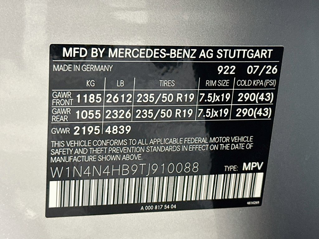 New 2026 Cirrus Silver Metallic Mercedes-Benz GLA 250 image 60