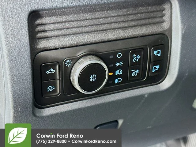 New 2026 Oxford White Ford Lariat image 11