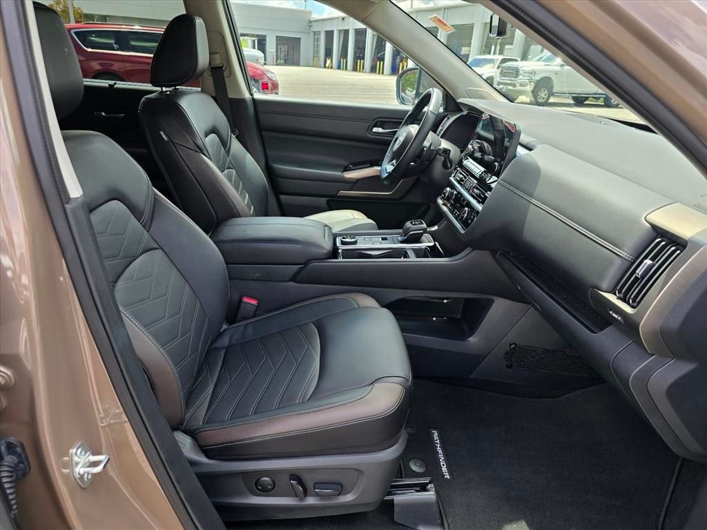 Used 2024 Beige Nissan Platinum image 16
