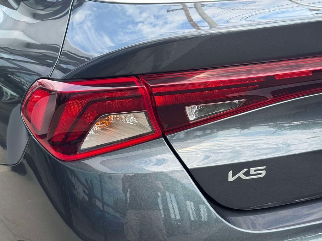 Used 2024 Gray Kia EX image 9