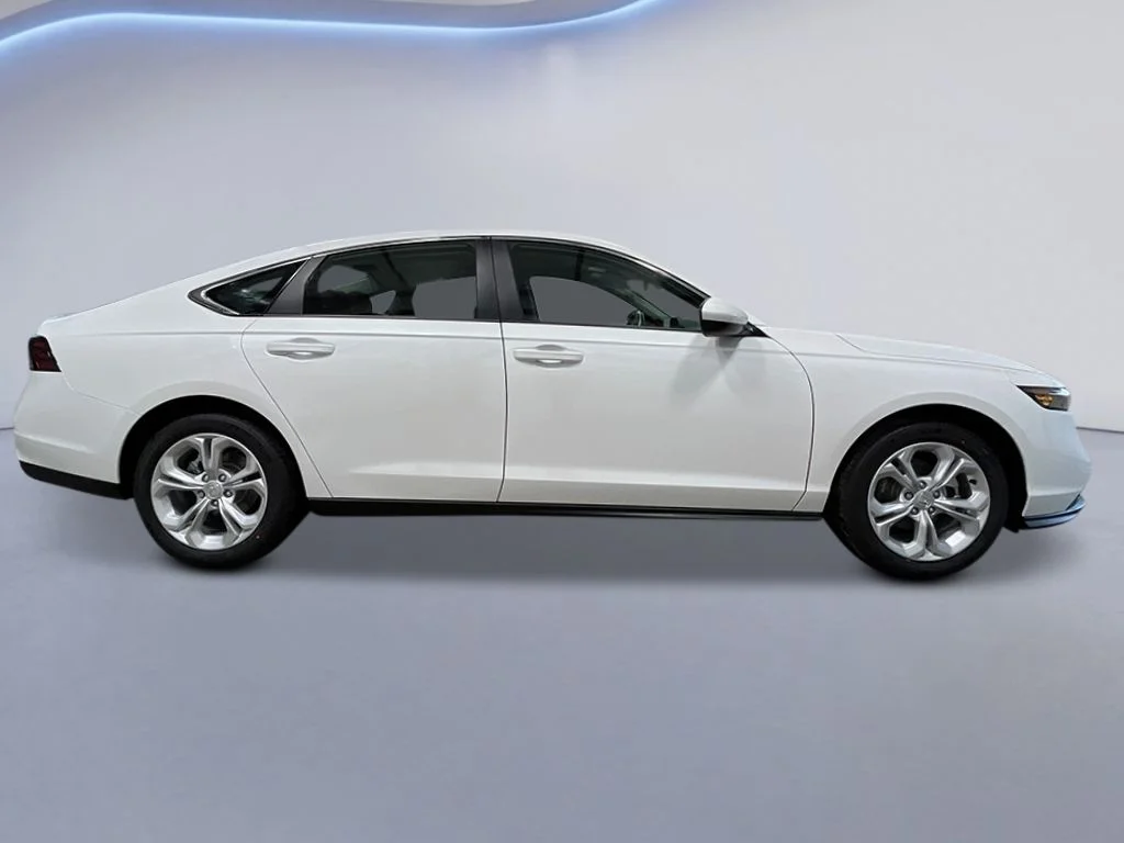 New 2026 Platinum White Pearl Honda LX 1.5T image 7