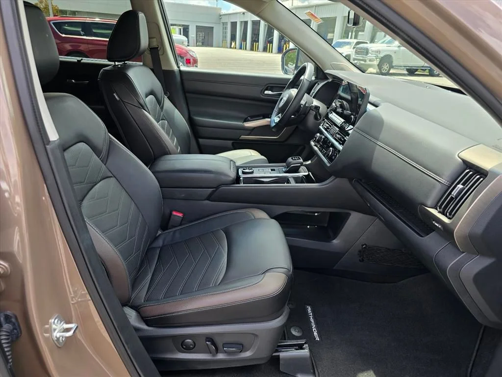 Used 2024 Beige Nissan Platinum image 16