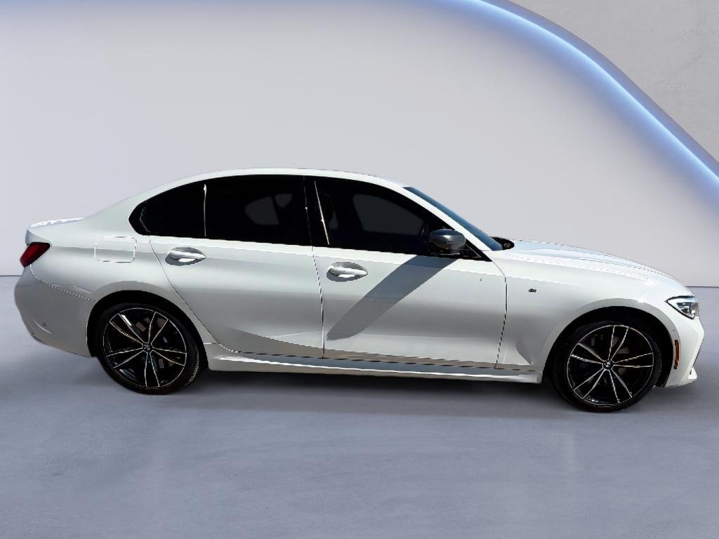 Used 2020 Alpine White BMW M340i xDrive image 4