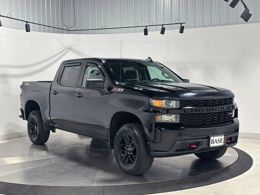 Used 2020 BLACK Chevrolet Custom Trail Boss image 35