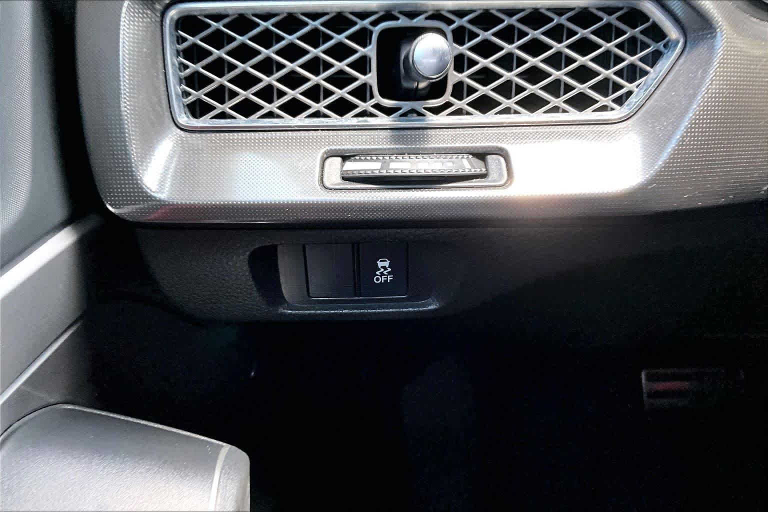 Used 2024 Platinum White Pearl Acura w/A-Spec Package image 34