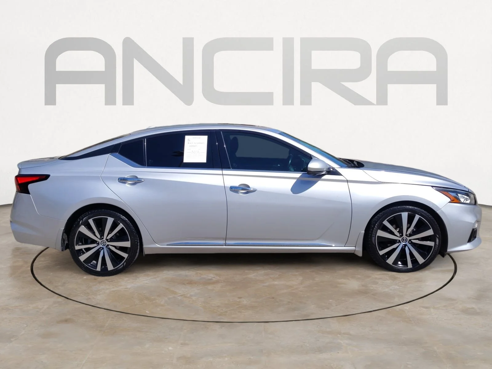 Used 2020 Brilliant Silver Metallic Nissan 2.5 Platinum image 12