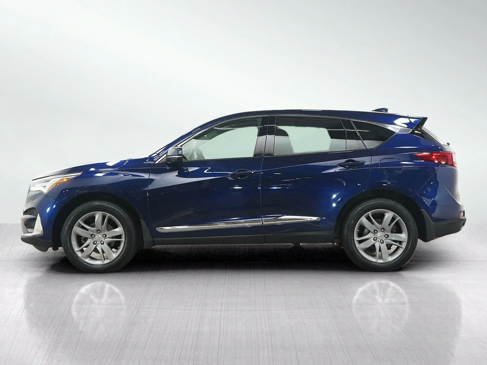 Used 2020 Acura RDX Platinum Elite with VIN 5J8TC2H98LL802223 for sale in Burnsville, Minnesota