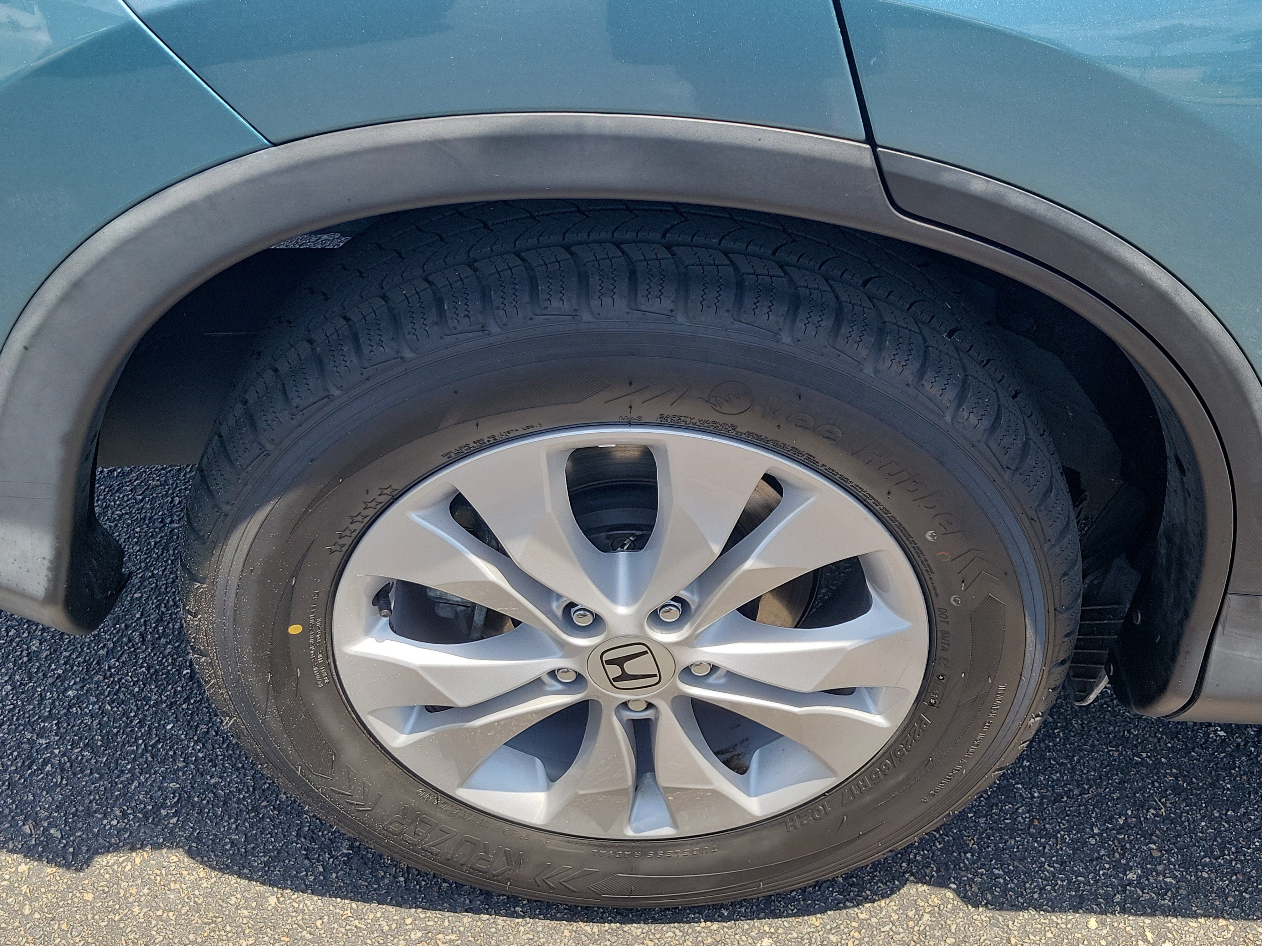 Used 2014 Mountain Air Metallic Honda EX image 9