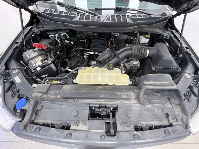 Certified Used 2021 Gray Ford  image 18