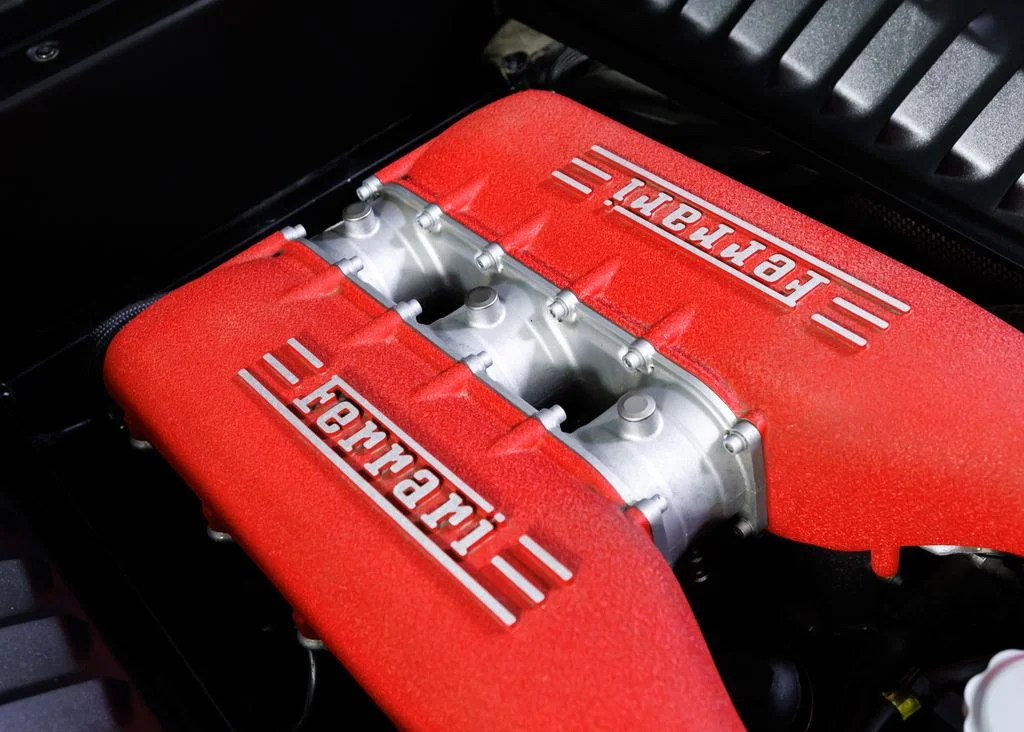 Used 2011 Grigio Alloy Ferrari Base image 23