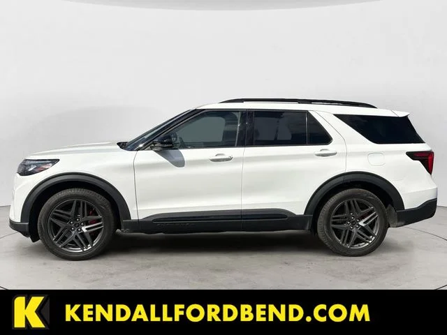 Certified Used 2025  Ford ST image 2