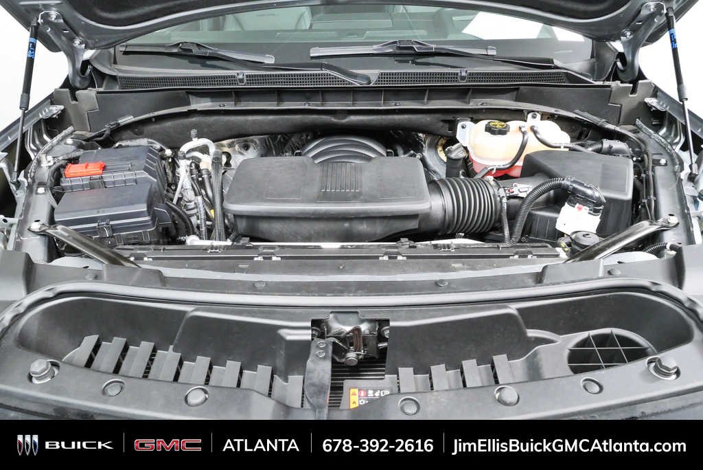 Used 2025 Sterling Metallic GMC Denali image 32